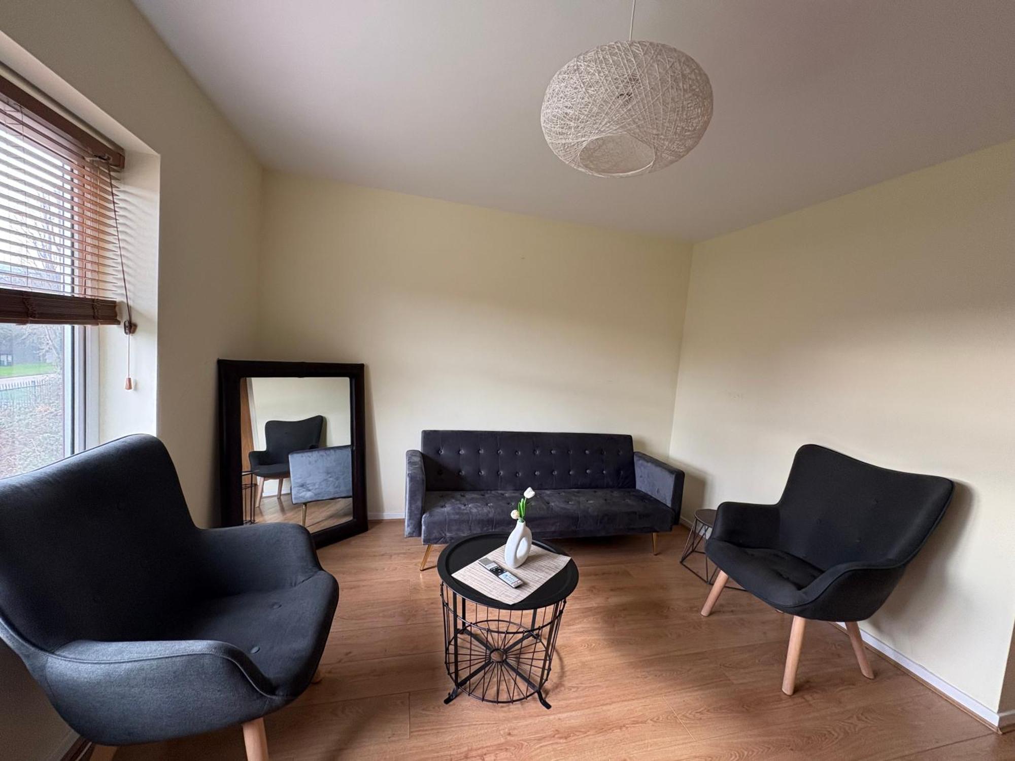 Misk Homes * Uxbridge